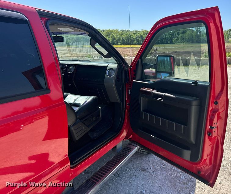 image for item EK8094 2009 Ford F250 Super Duty Lariat Crew Cab pickup truck