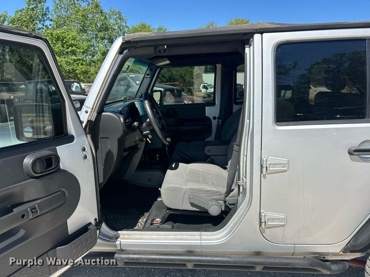 image for item EK8095 2008 Jeep Rubicon SUV