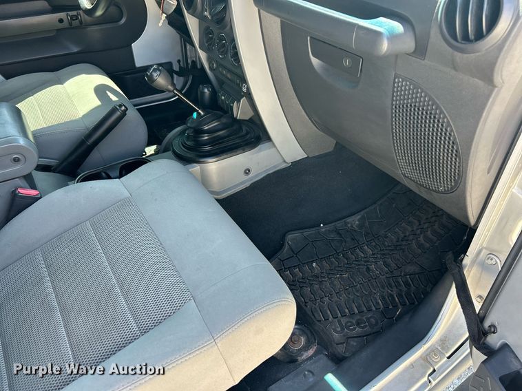 image for item EK8095 2008 Jeep Rubicon SUV