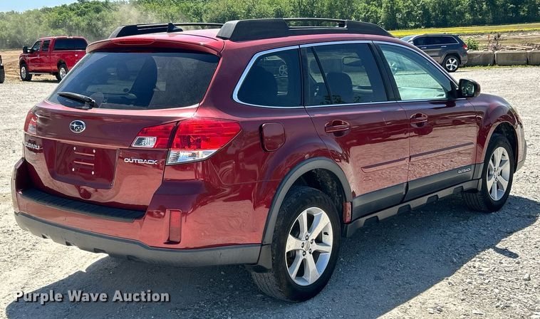 image for item EK8096 2014 Subaru Outback SUV