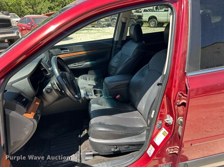 image for item EK8096 2014 Subaru Outback SUV