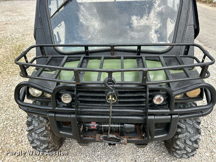 image for item EK8097 John Deere Gator 825i utility vehicle