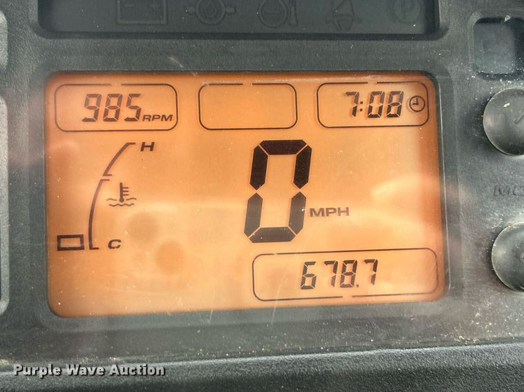 image for item EK8097 John Deere Gator 825i utility vehicle