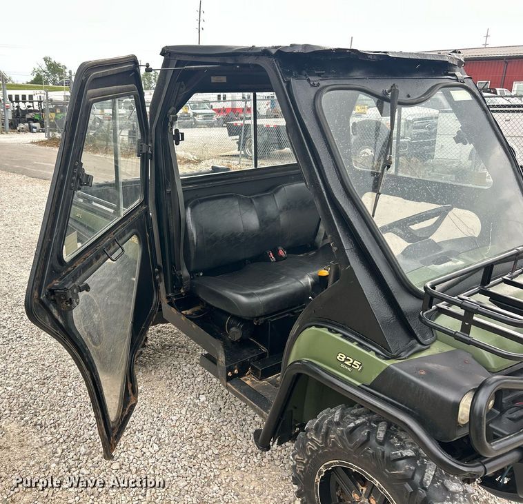 image for item EK8097 John Deere Gator 825i utility vehicle