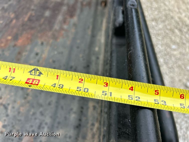 image for item EK8097 John Deere Gator 825i utility vehicle