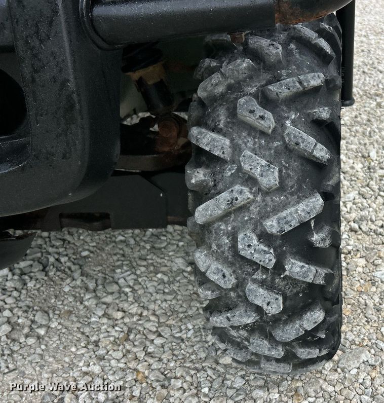 image for item EK8097 John Deere Gator 825i utility vehicle