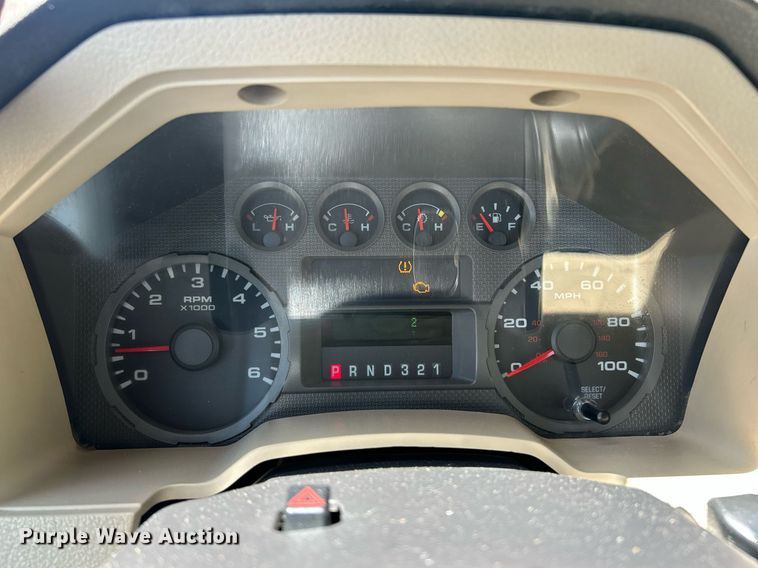 image for item EK8098 2008 Ford F250 Super Duty XL pickup truck