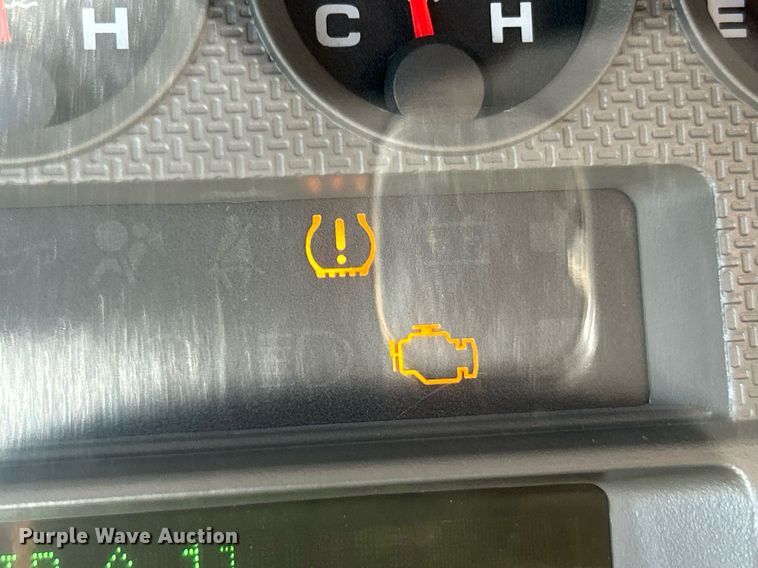 image for item EK8098 2008 Ford F250 Super Duty XL pickup truck