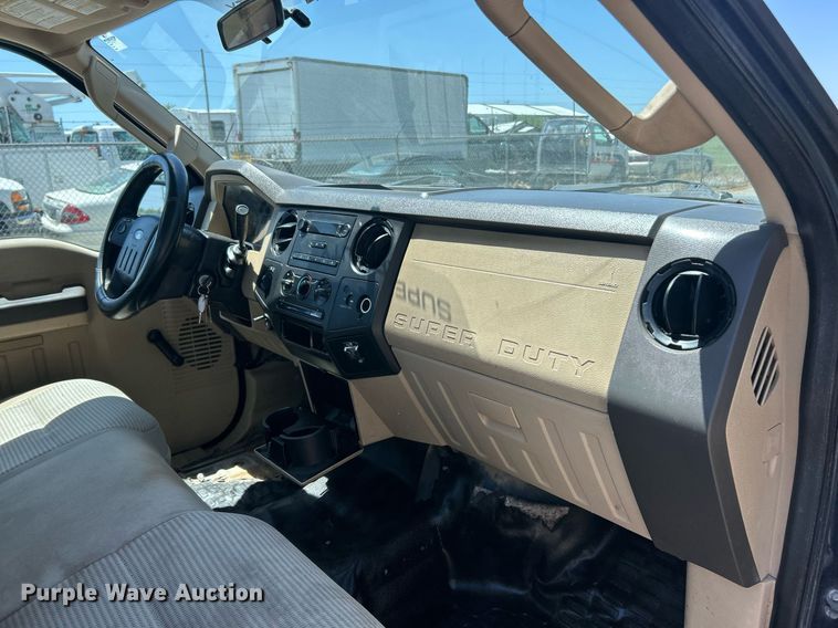 image for item EK8098 2008 Ford F250 Super Duty XL pickup truck