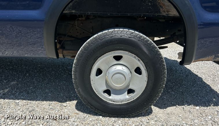 image for item EK8098 2008 Ford F250 Super Duty XL pickup truck