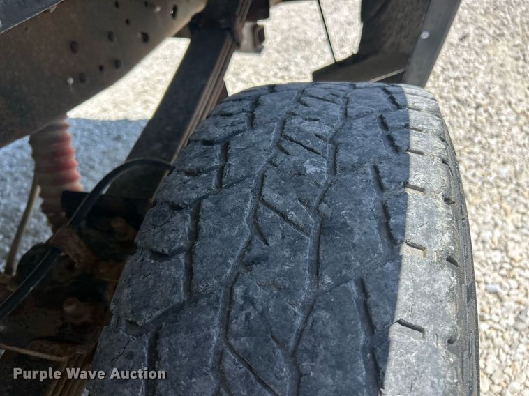 image for item EK8098 2008 Ford F250 Super Duty XL pickup truck