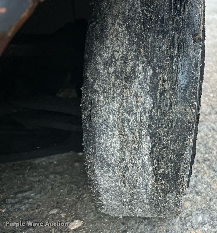 image for item EK8119 Toyota 8FBCU25 forklift