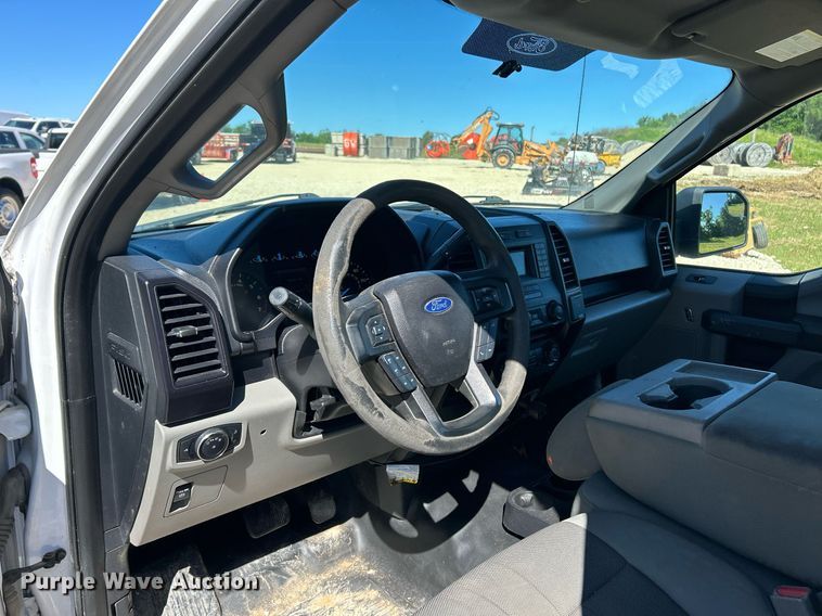 image for item EK8128 2017 Ford F150 XL pickup truck