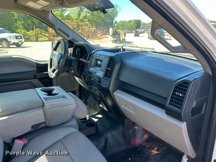 image for item EK8128 2017 Ford F150 XL pickup truck