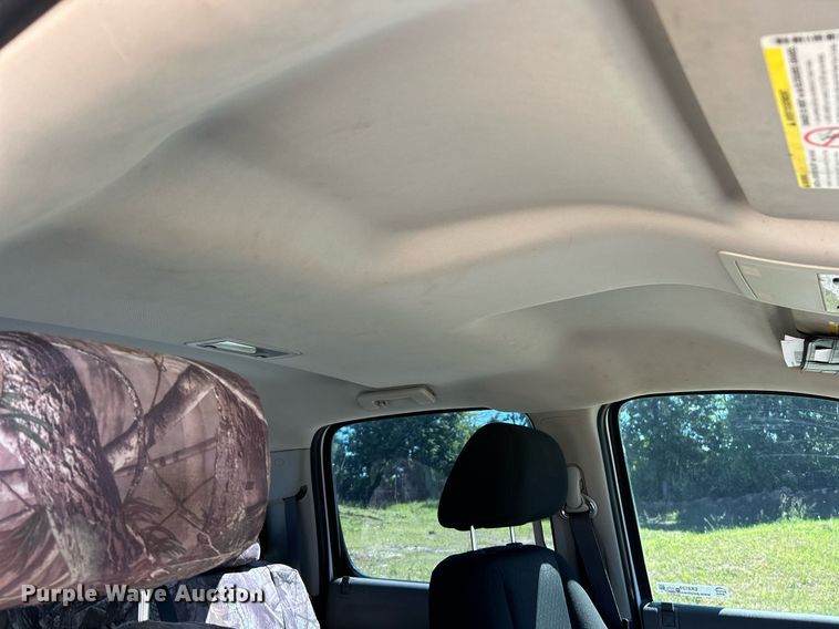 image for item EK8129 2013 GMC Sierra 2500HD Crew Cab pickup truck