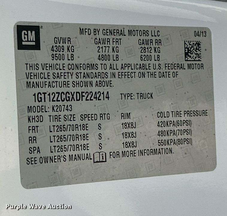 image for item EK8129 2013 GMC Sierra 2500HD Crew Cab pickup truck