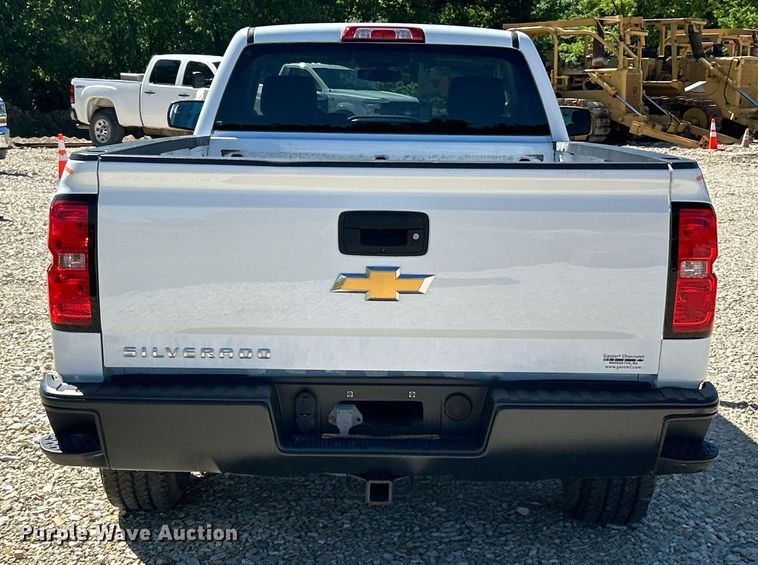 image for item EK8130 2018 Chevrolet Silverado 1500 pickup truck