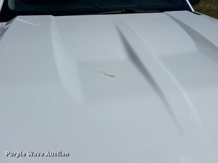 image for item EK8130 2018 Chevrolet Silverado 1500 pickup truck