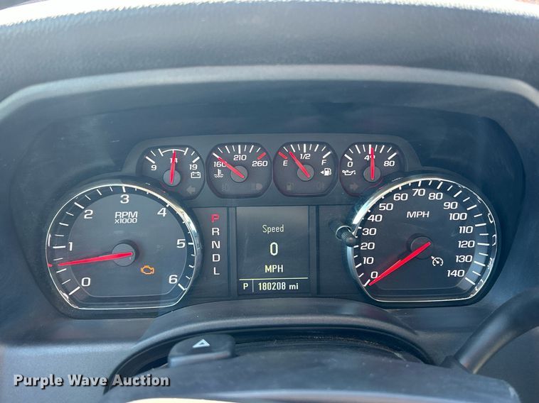 image for item EK8130 2018 Chevrolet Silverado 1500 pickup truck