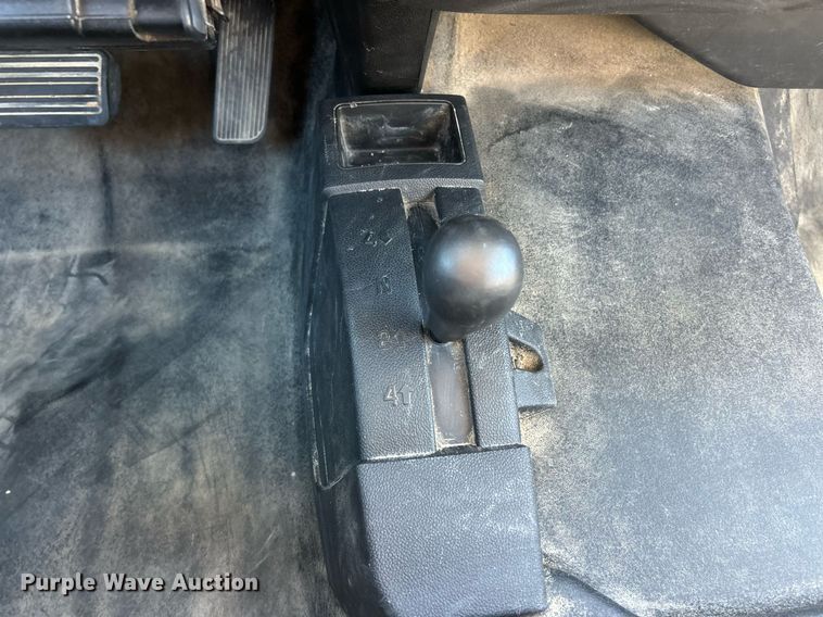 image for item EK8130 2018 Chevrolet Silverado 1500 pickup truck