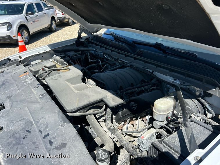 image for item EK8130 2018 Chevrolet Silverado 1500 pickup truck