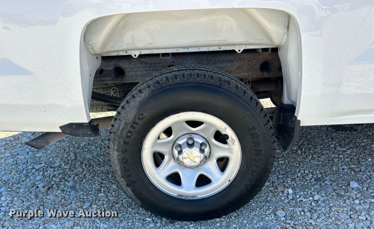 image for item EK8130 2018 Chevrolet Silverado 1500 pickup truck