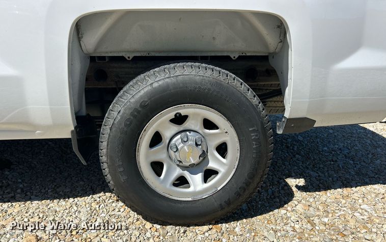 image for item EK8130 2018 Chevrolet Silverado 1500 pickup truck