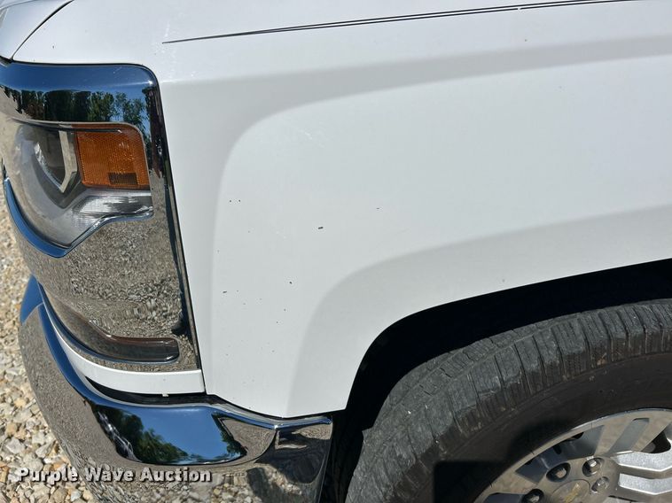 image for item EK8131 2017 Chevrolet Silverado 1500 LT Crew Cab pickup truck