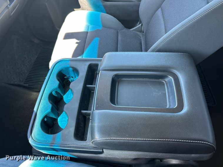 image for item EK8131 2017 Chevrolet Silverado 1500 LT Crew Cab pickup truck