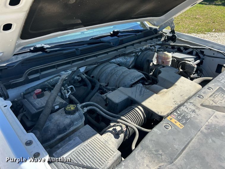 image for item EK8131 2017 Chevrolet Silverado 1500 LT Crew Cab pickup truck