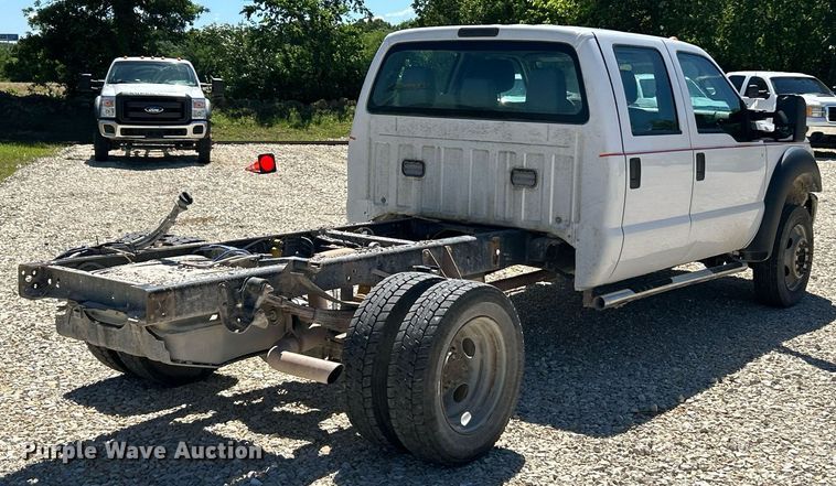image for item EK8132 2015 Ford F550 Super Duty XL Crew Cab truck cab and chassis