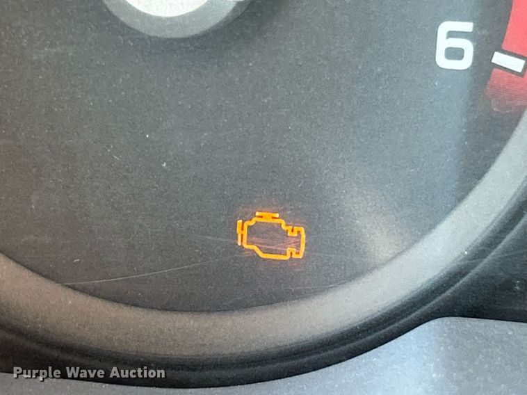 image for item EK8132 2015 Ford F550 Super Duty XL Crew Cab truck cab and chassis