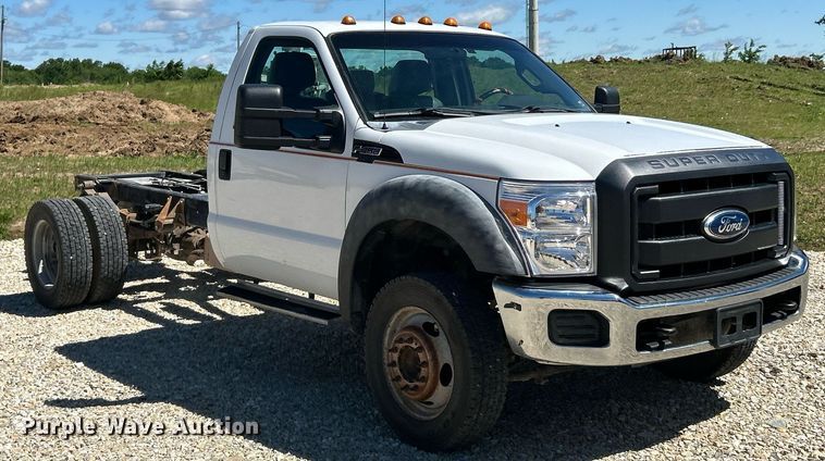 image for item EK8133 2011 Ford F450 Super Duty XL truck cab and chassis