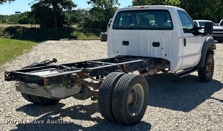 image for item EK8133 2011 Ford F450 Super Duty XL truck cab and chassis