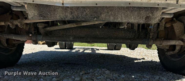 image for item EK8133 2011 Ford F450 Super Duty XL truck cab and chassis