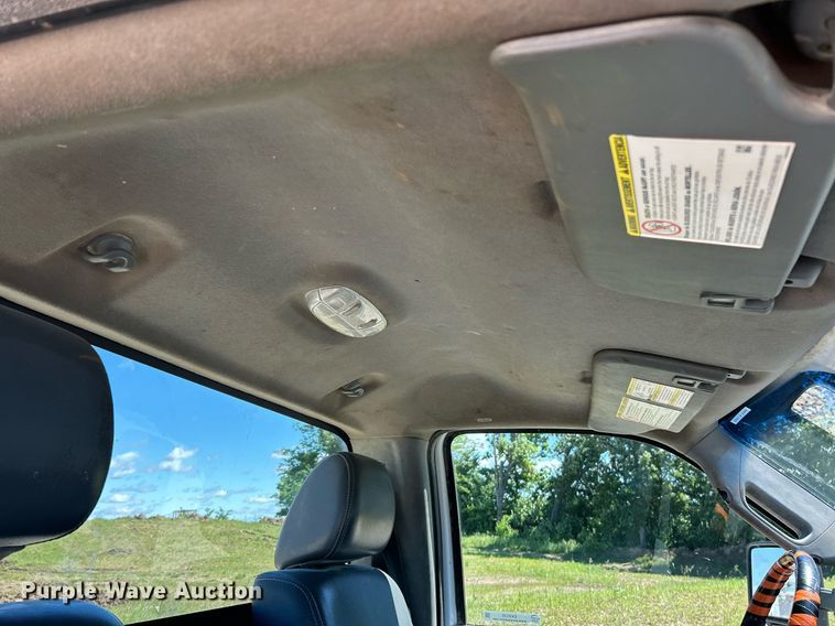 image for item EK8133 2011 Ford F450 Super Duty XL truck cab and chassis