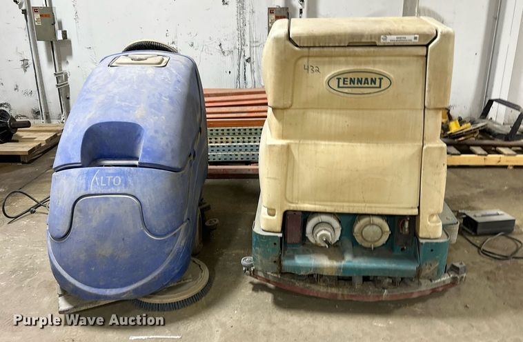 image for item EK8144 (2) floor scrubbers