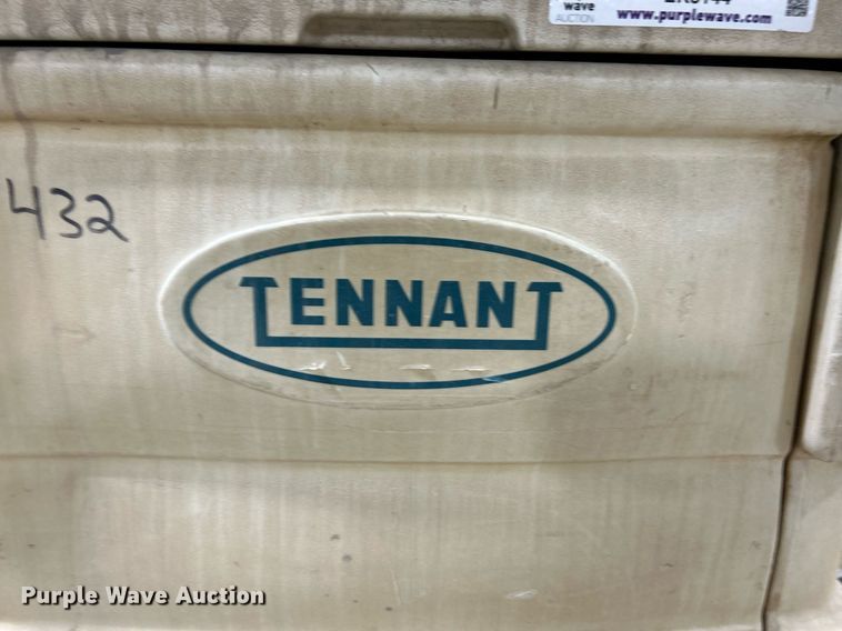 image for item EK8144 (2) floor scrubbers