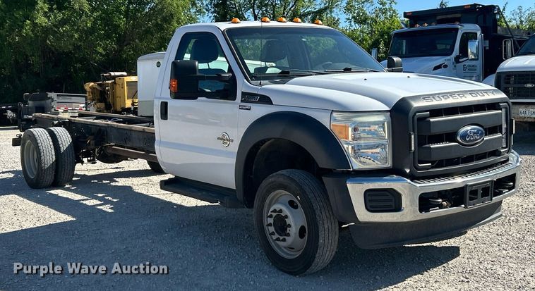image for item EK8147 2016 Ford F550 Super Duty XL truck cab and chassis