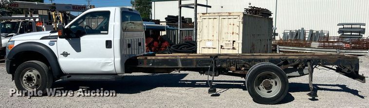 image for item EK8147 2016 Ford F550 Super Duty XL truck cab and chassis