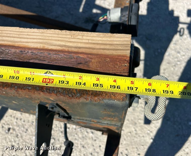 image for item EK8147 2016 Ford F550 Super Duty XL truck cab and chassis