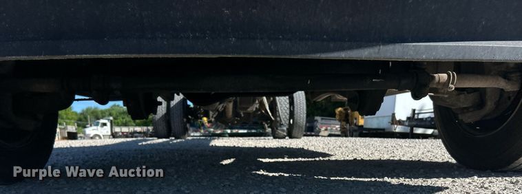 image for item EK8147 2016 Ford F550 Super Duty XL truck cab and chassis