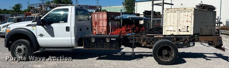 image for item EK8148 2015 Ford F550 Super Duty XL truck cab and chassis