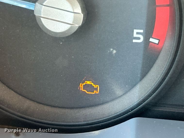 image for item EK8148 2015 Ford F550 Super Duty XL truck cab and chassis