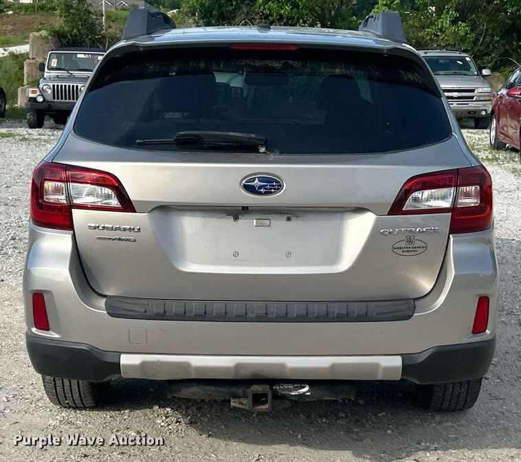 image for item EK8154 2015 Subaru Outback SUV