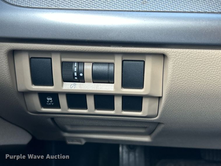 image for item EK8154 2015 Subaru Outback SUV