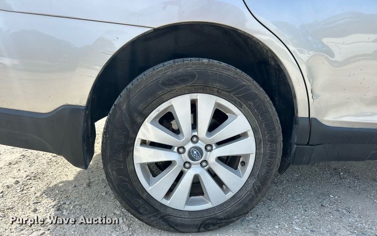 image for item EK8154 2015 Subaru Outback SUV