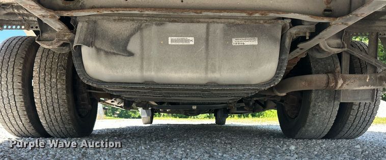 image for item EK8156 2017 Ford E450 Super Duty shuttle bus