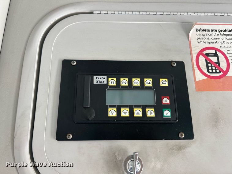 image for item EK8156 2017 Ford E450 Super Duty shuttle bus