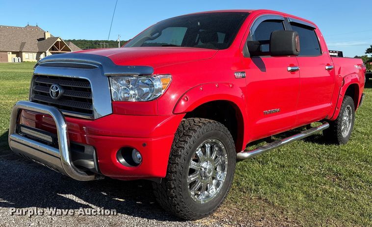 image for item EL2082 2008 Toyota Tundra CrewMax pickup truck